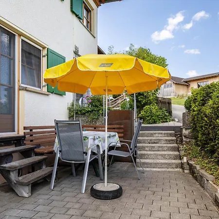Kojen Apartment